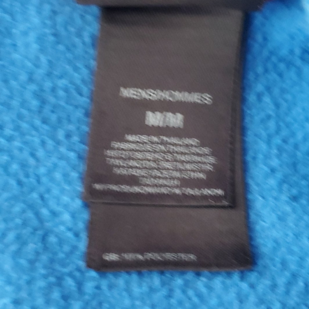 The North Face full zip sweater size Medium - Picture 6 of 6